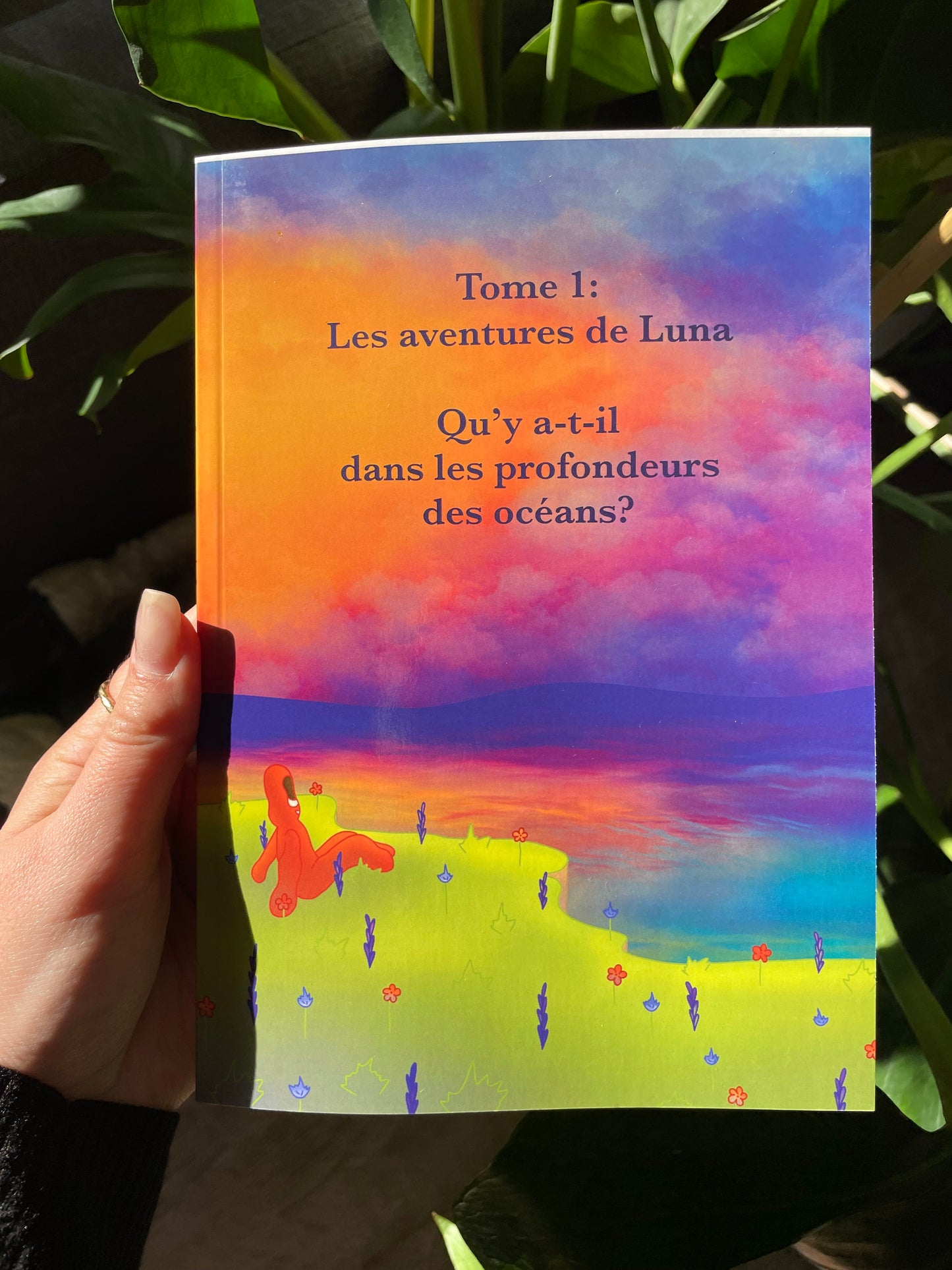 Livre jeunesse: Qu’y a-t-il dans les profondeurs des océans?